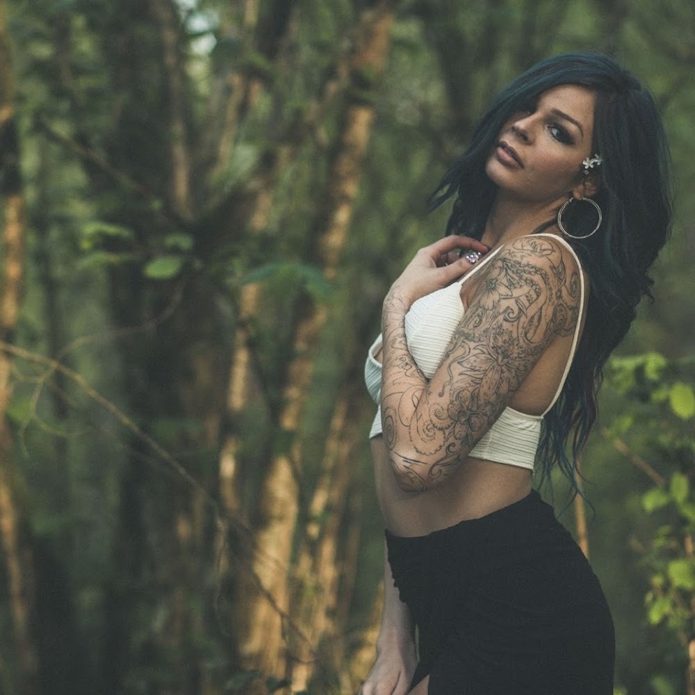 Meet your Posher, Sydni